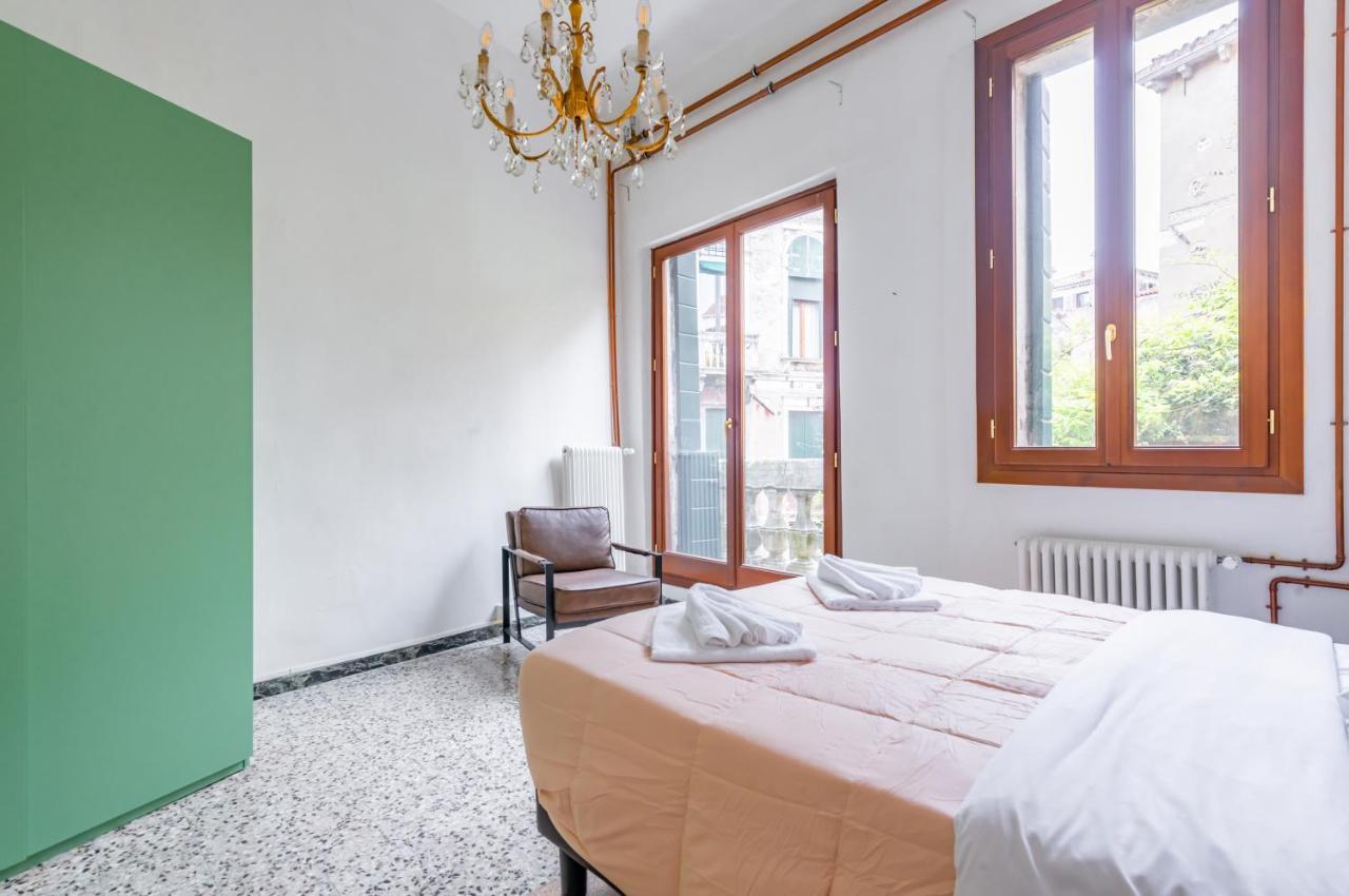 Cannaregio Romantic View Apartment Венеция Екстериор снимка