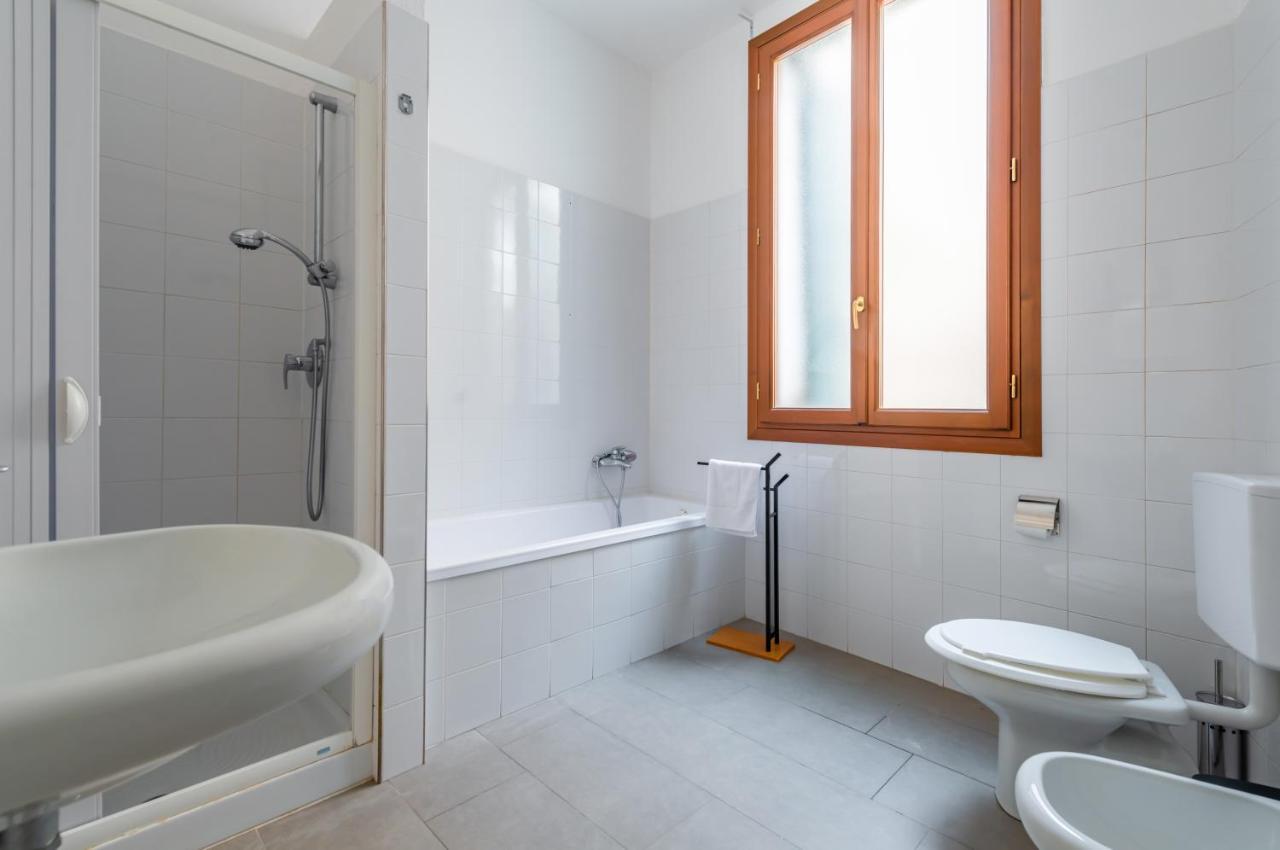Cannaregio Romantic View Apartment Венеция Екстериор снимка